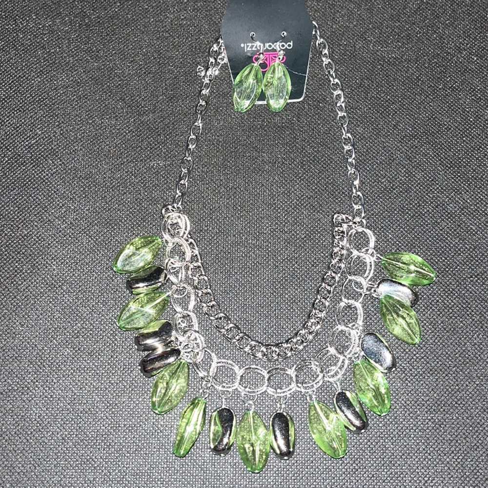 Necklace/Earring Set